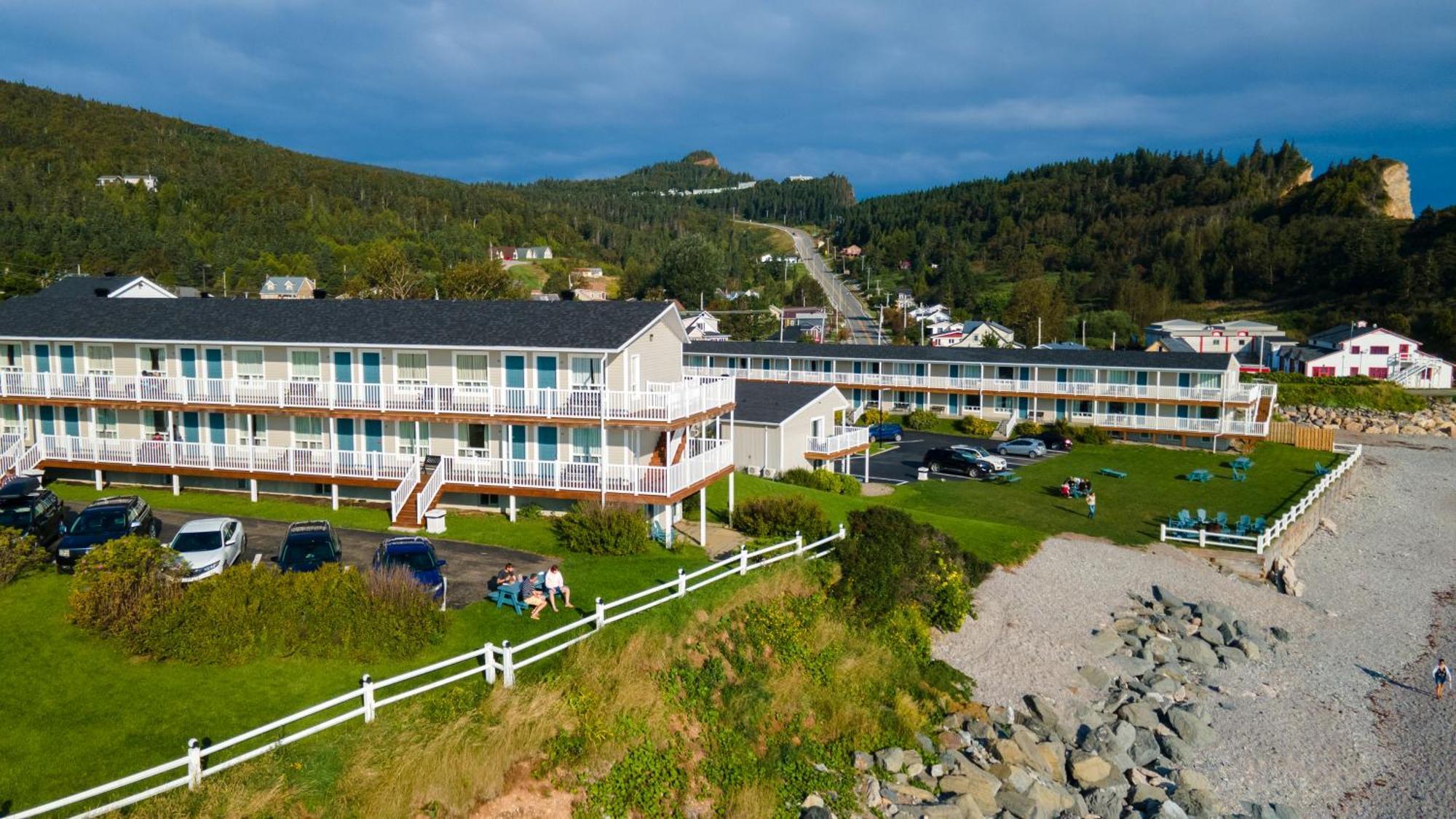 Hotel Les Trois Soeurs ペルセ エクステリア 写真